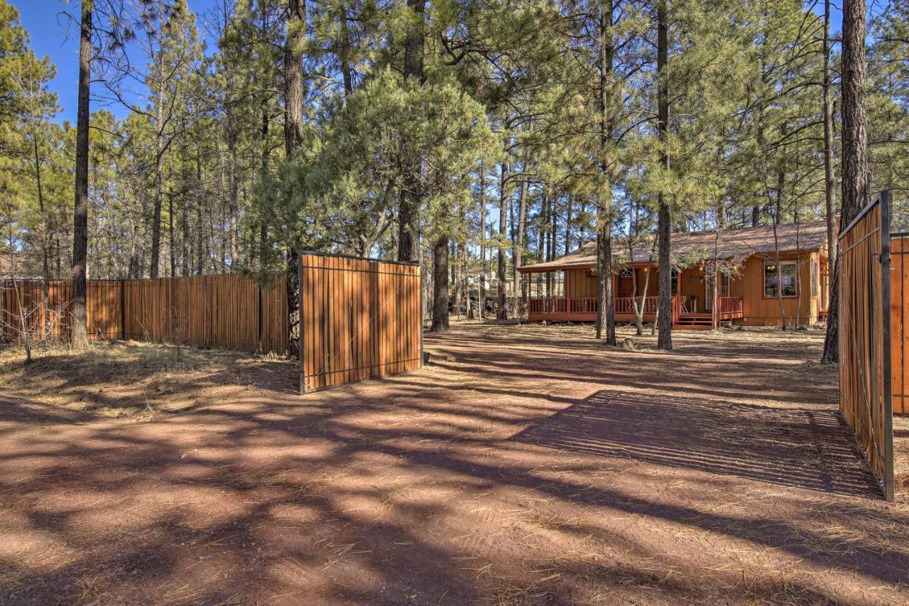 Pinetop Retreat With Hot Tub 3 Homes For Price Of 1 エクステリア 写真