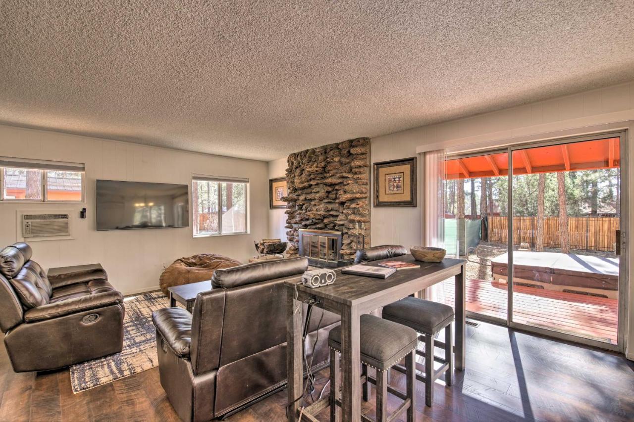 Pinetop Retreat With Hot Tub 3 Homes For Price Of 1 エクステリア 写真